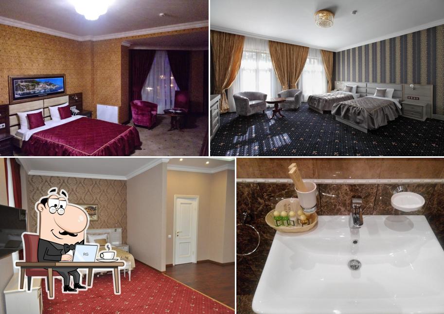 Посмотрите на внутренний интерьер "ресторана Авшар-Клаб"