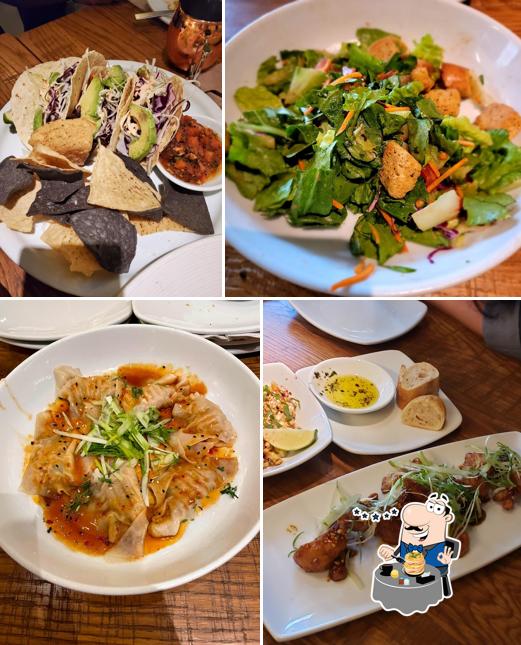 California Pizza Kitchen at Paramus