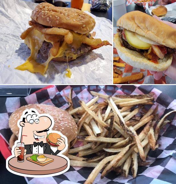 Rezks Burger Lounge