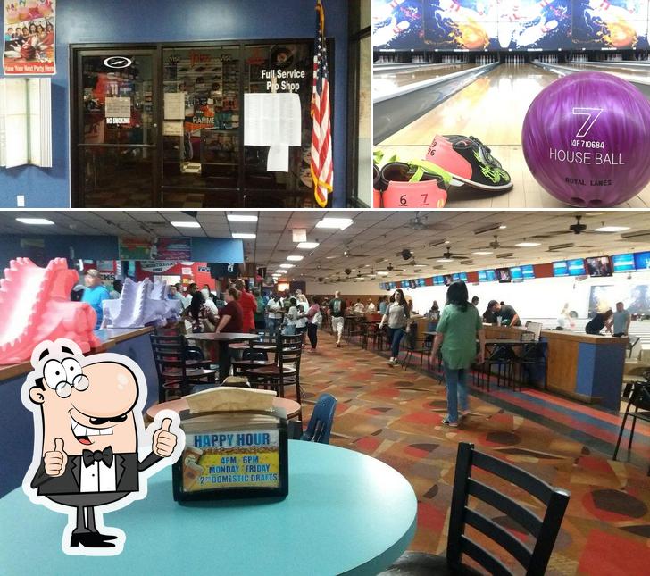Royal Lanes Family Entertainment Center