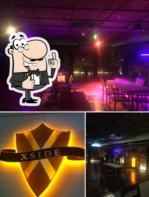 X-Side Pub