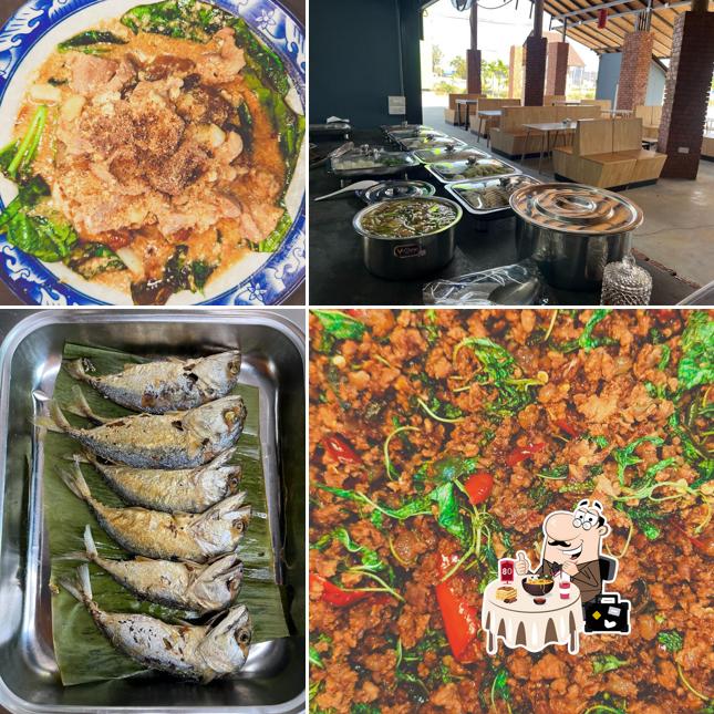 Farmsook Food Court : ศูนย์​อาหารฟาร์ม​สุขสเตชั่น​