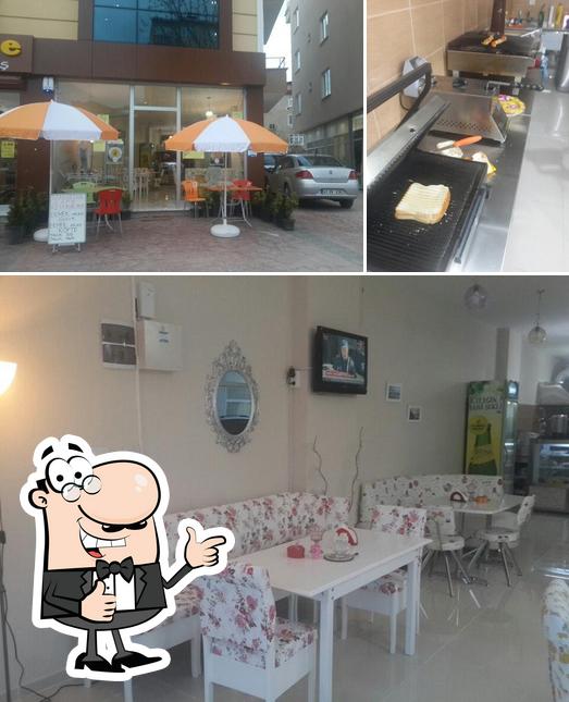 Rengarenk Cafe Restaurant