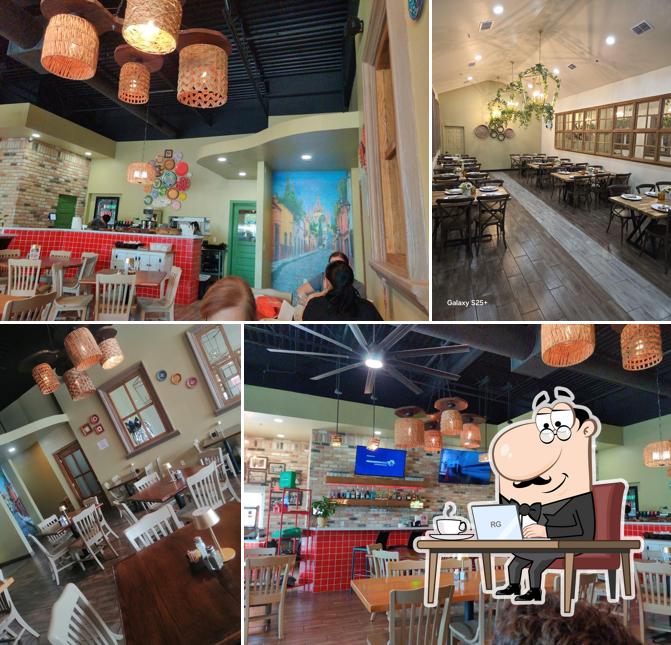 El Portón Mexican Restaurant