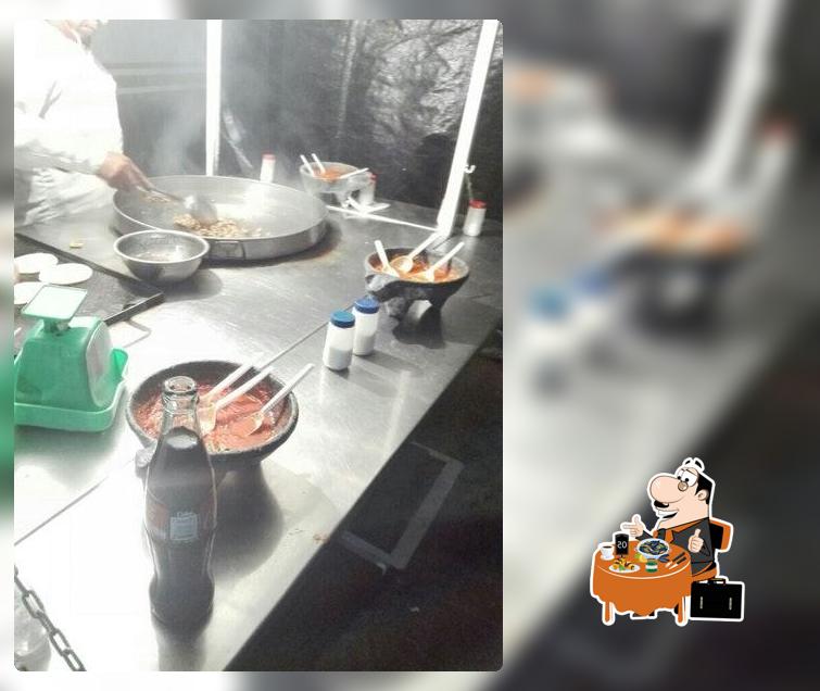 Tacos che