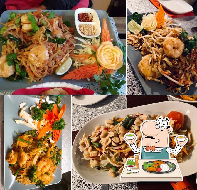 DAOW'S KITCHEN
