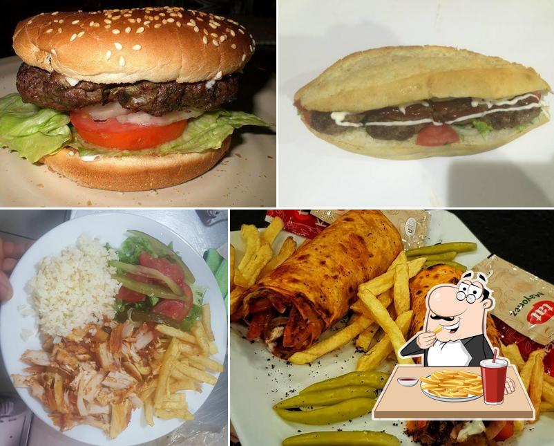 Ünlü tavuk dünyası