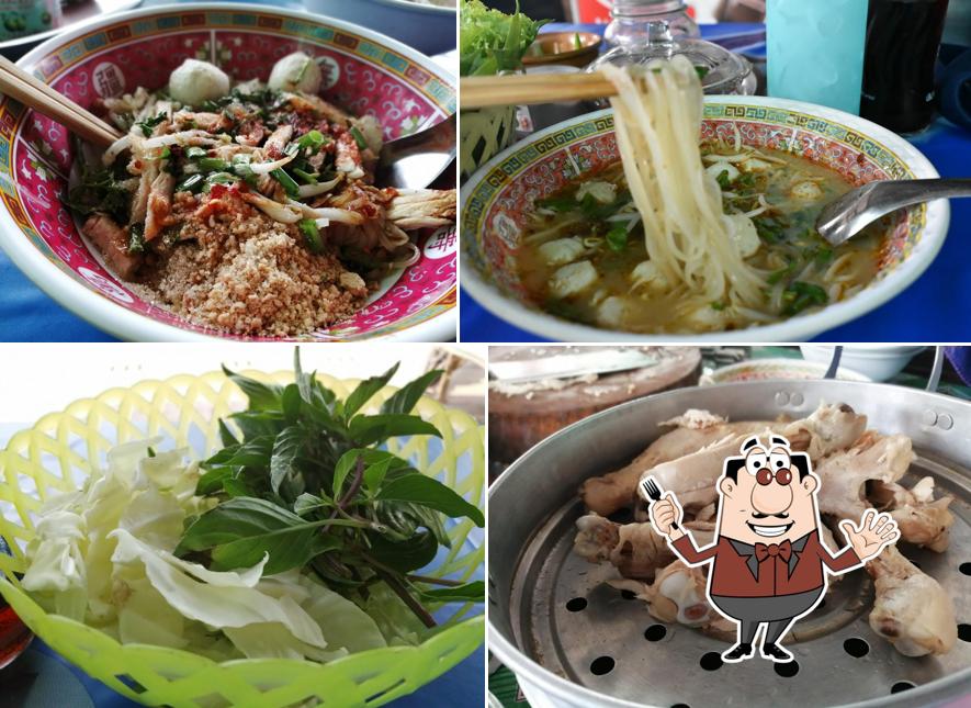 ร้านแดงก๋วยเตี๋ยวไก่บ้านเชียง
