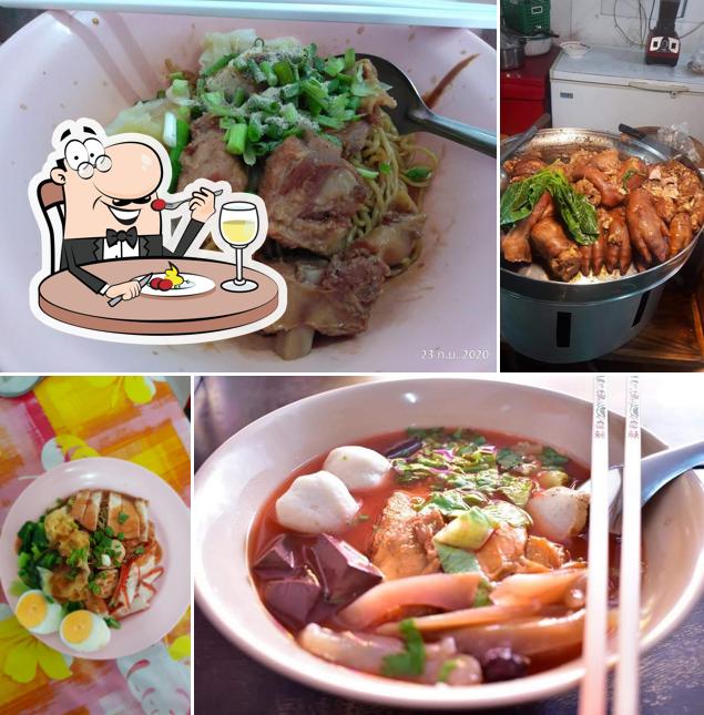 ร้านเจ๊หมวยหน้าดับเพลิงปาดัง