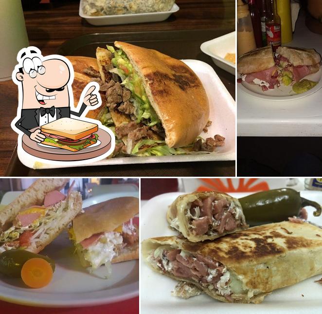 Tortas Manzanillo