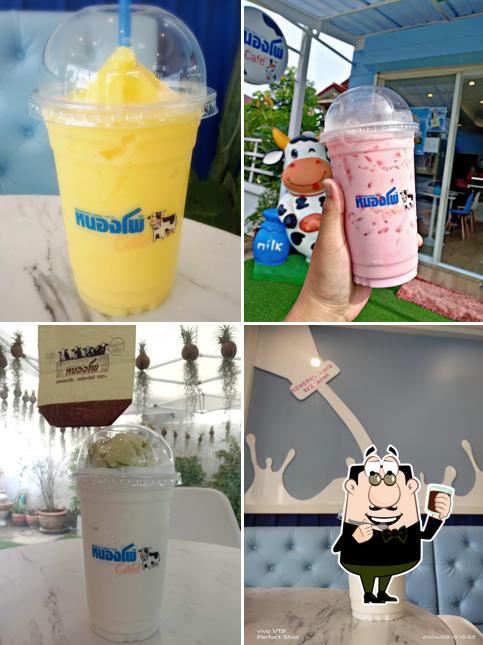 หนองโพ คาเฟ่