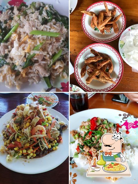 Panlam Somtam Restaurant, Bueng Kan Town