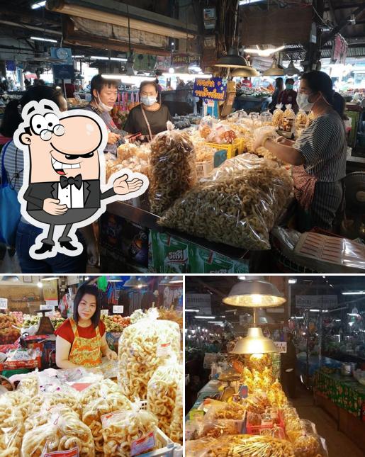 เจ๊แดงแคบหมู