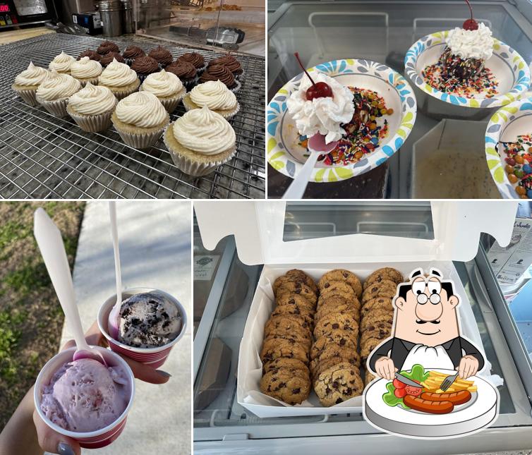 The Little Piglet Bakery & Scoops