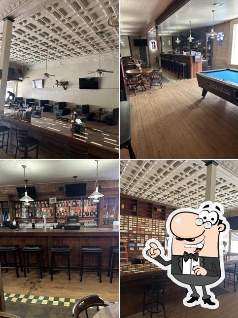 Rusty Spur Steakhouse & Saloon