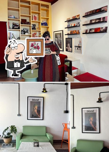 Maison De Homeless