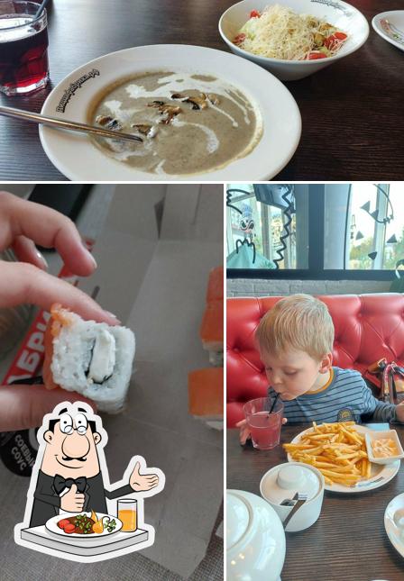 Еда в "ПиццаФабрике"