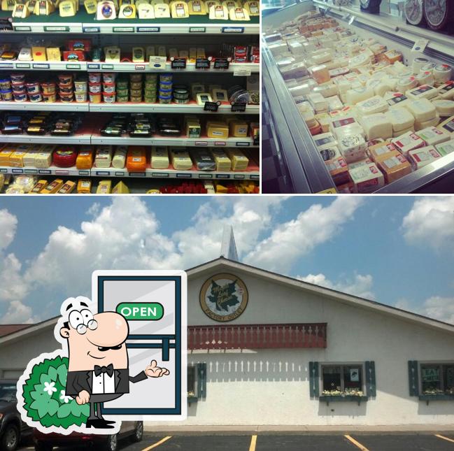 Maple Leaf Cheese Store