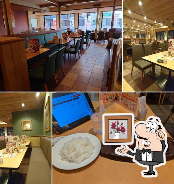 ガスト 甘木店