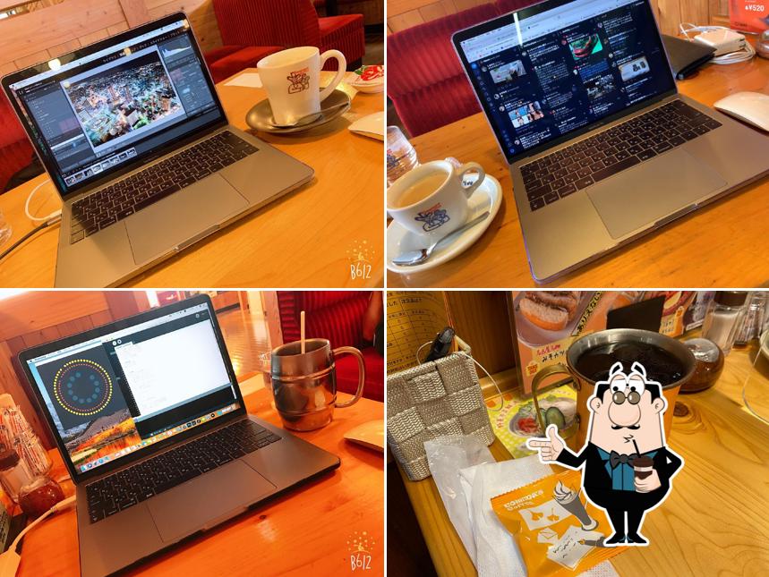 Komeda's Coffee