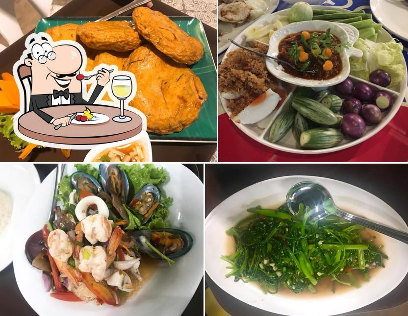 ร้านอาหารช่อมะม่วง by คุณปริม