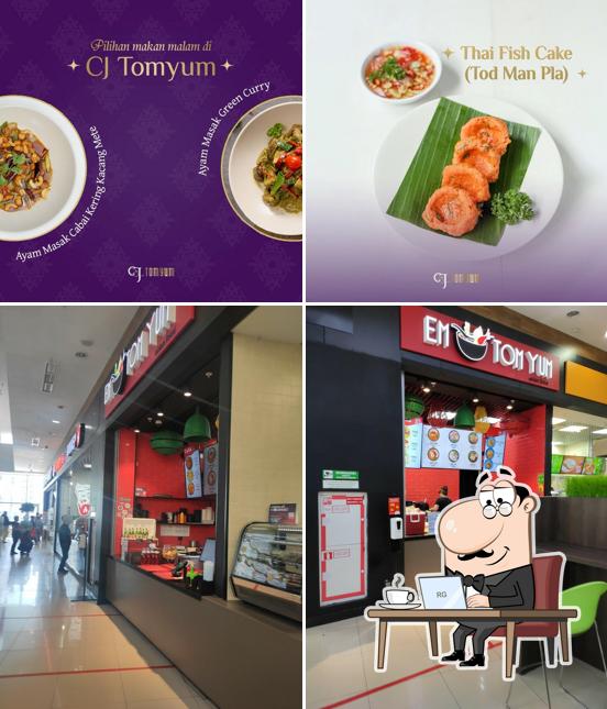 Em tom yum