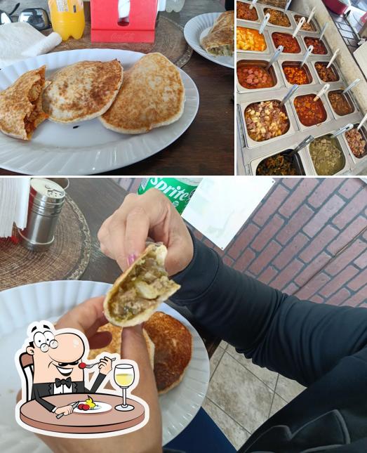 Gorditas y burritos el negrito, estilo torreon