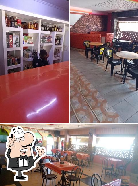 Mums Annex Bar and Restaurant