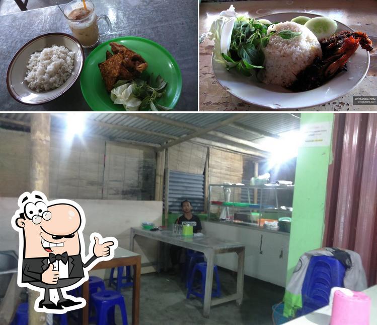 PECEL LELE BARKHOYA