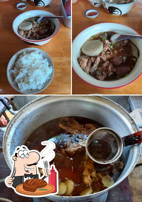 ร้านต้มเลือดหมูป้าจงสูตรโบราณ&กาแฟโบราณ