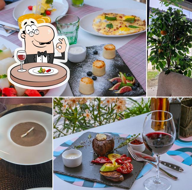 Еда в "ФЛАМИНГО"