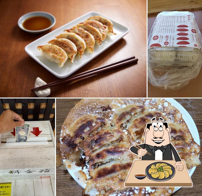 餃子の雪松 白山店