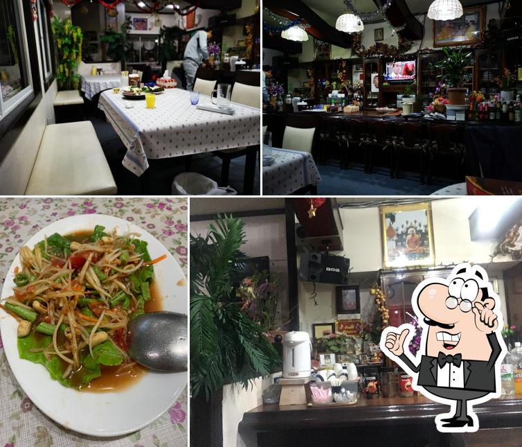 Somthai Restaurant And Thai Store