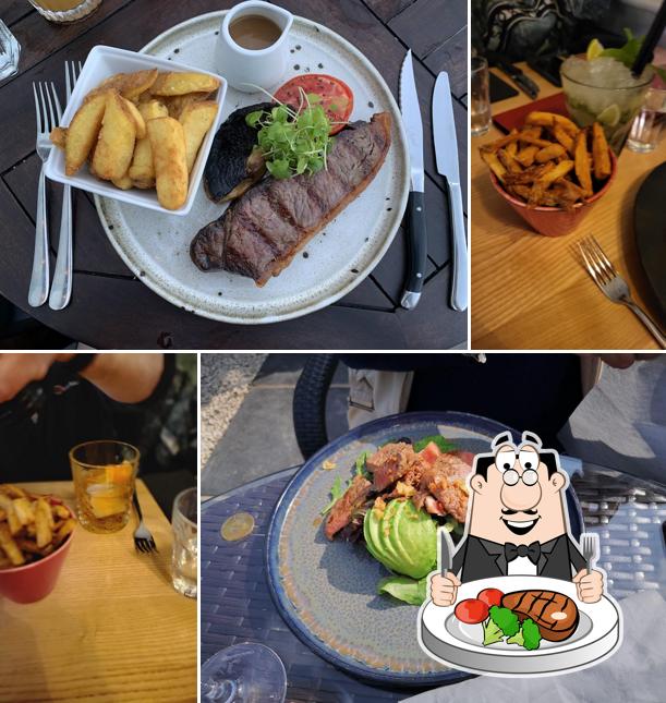 No.15 Restaurant and Bar