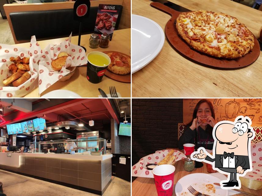 Pizza Hut - Tomas Valle
