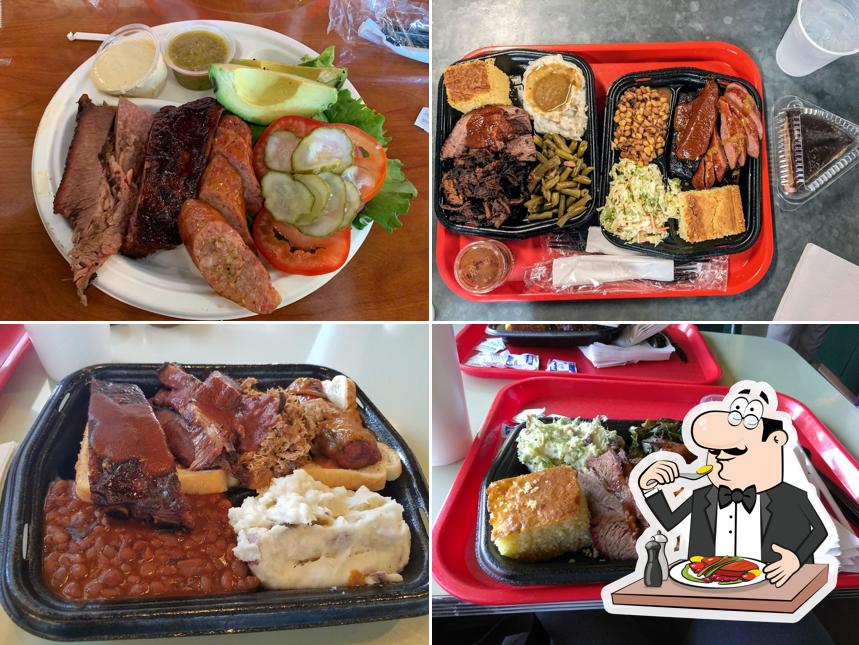 Willard's Real Pit BBQ