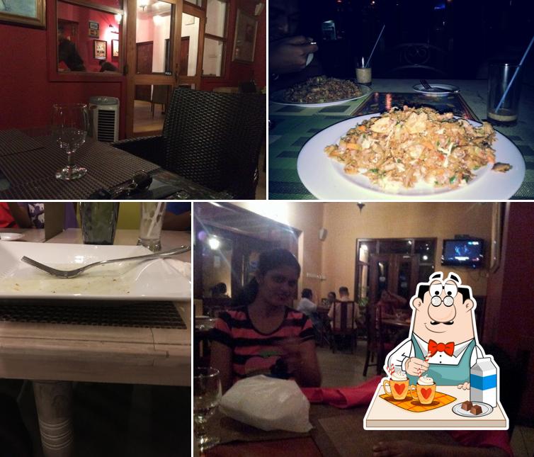 Crossroads Cafe and Restaurant