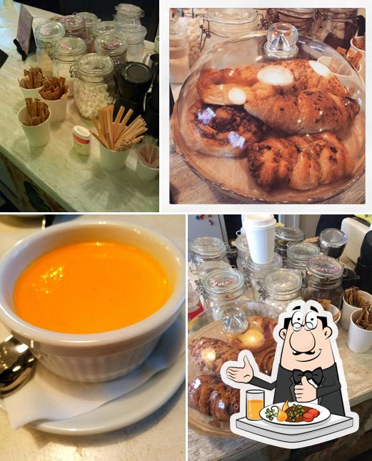 Блюда в "BunaBuna"