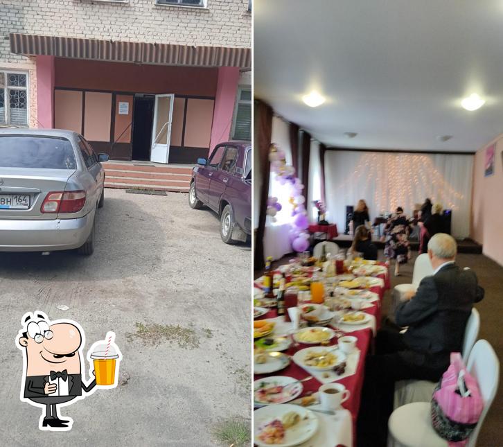 Кафе Париж