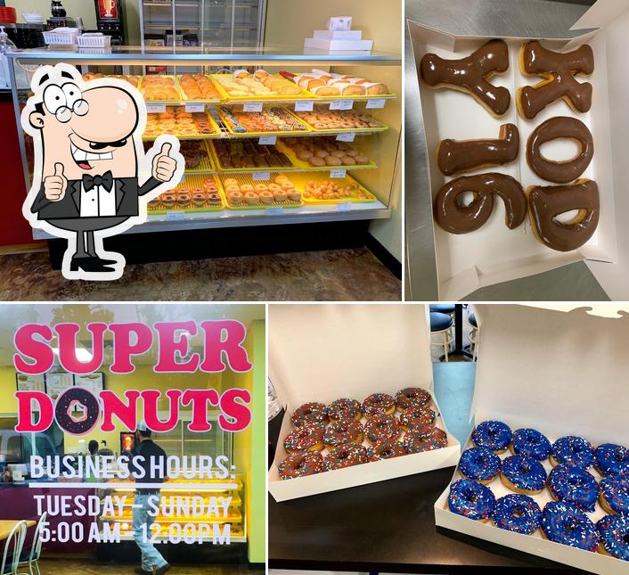 Donuts Donuts