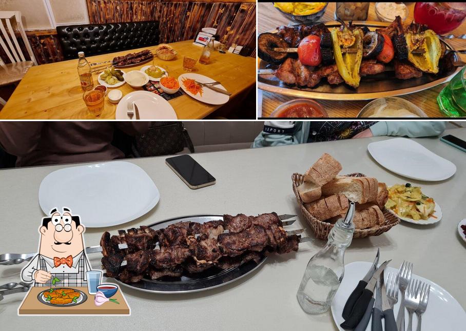 Куриные крылышки в "Shashlik-Mashlik"