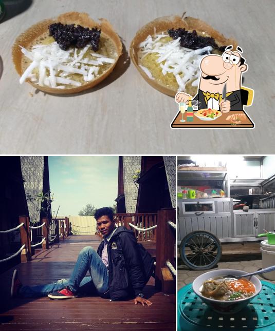 KEDAI MARTABAK UNYU