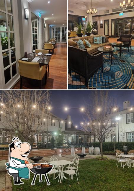 Chifley's Bar & Grill