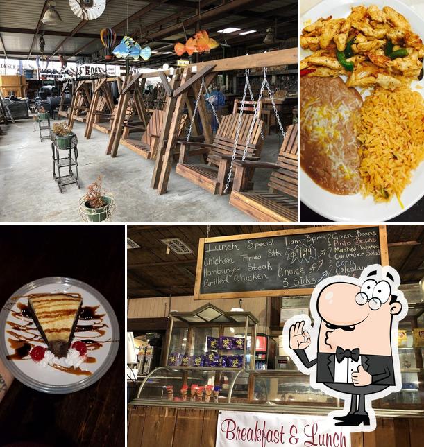 Manny’s Cafe