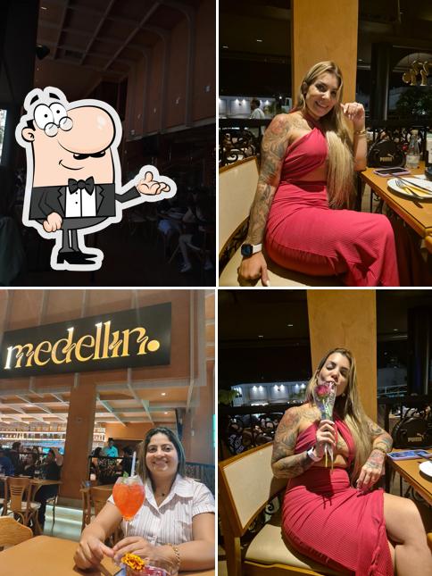 O BAR MEDELLIN