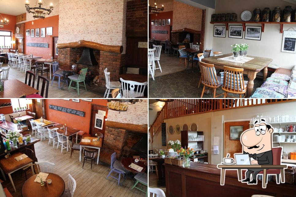 Cafe @ Cedar Farm