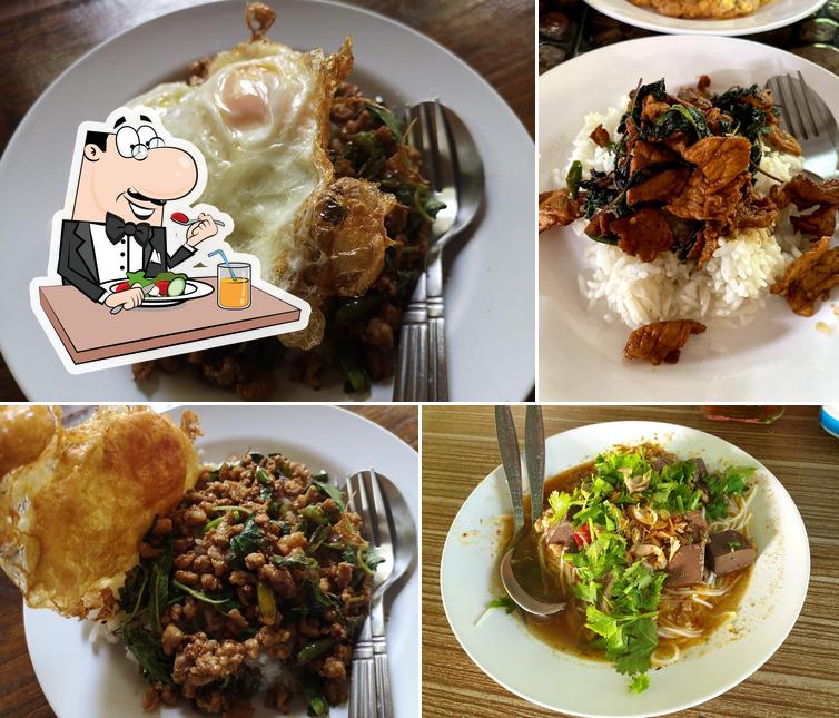 Pa Loy ป้าลอย Local Food