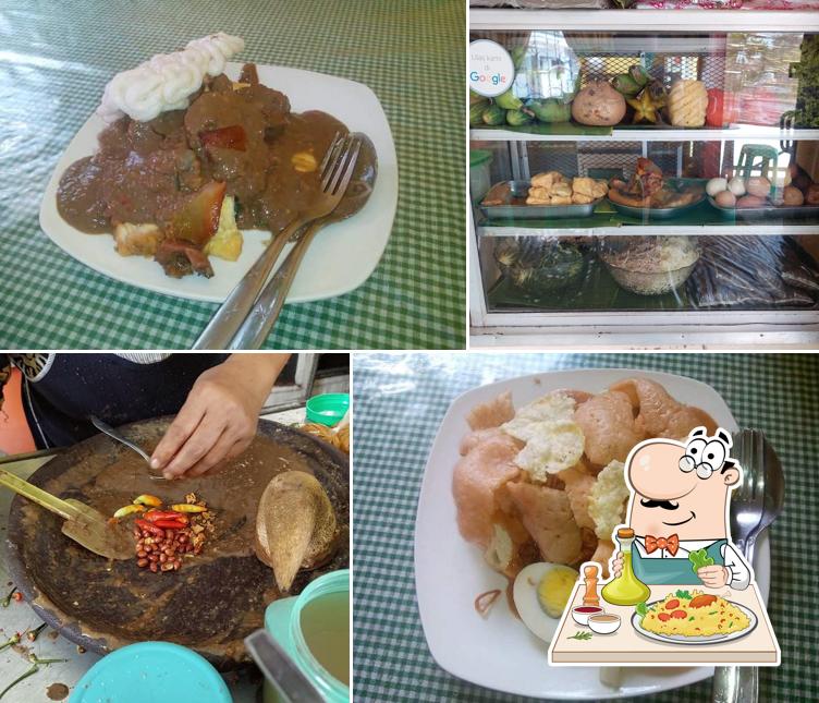 RUJAK GADO-GADO BU KARMAN