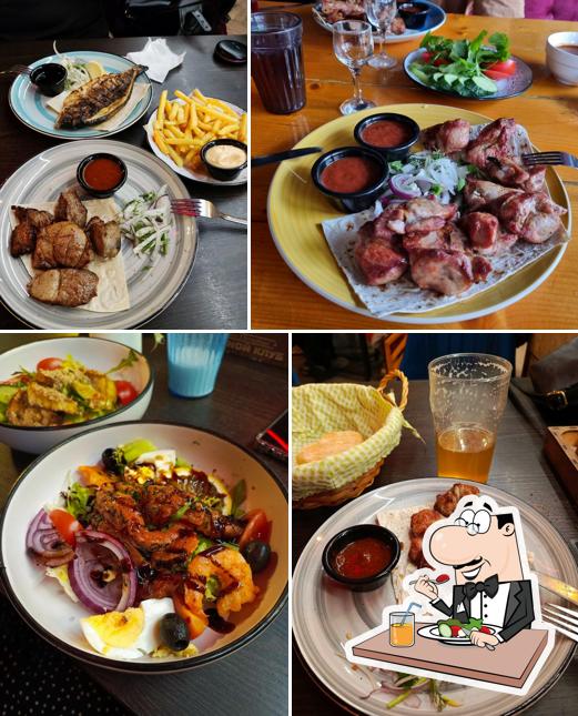 Блюда в "Мясе&Хлеб"