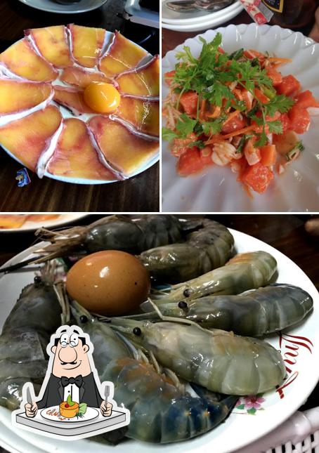 ຮ້ານອາຫານອາຊິ ແຫນມເນື່ອງ-ປາຈຸ່ມ